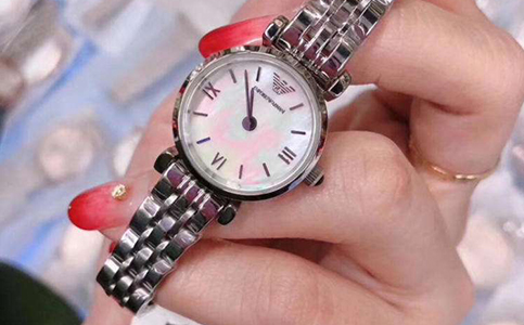 深圳阿瑪尼表維修點(diǎn)查詢