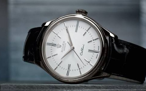 勞力士客服電話多少（勞力士手表表扣的保養(yǎng)方法）