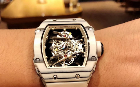 理查德米勒手表售后服務(wù)點(diǎn)(解決理查德米勒手表表針生銹)